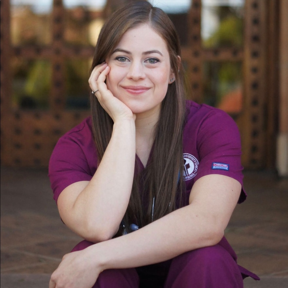 Meet your Posher, Nicole